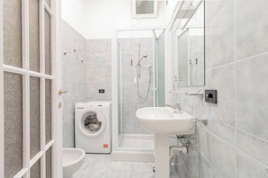 Bathroom - CASA BENJAMIN - Mare - Sanremo (Sanremo)