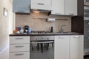 Private kitchen - CASA ZEFIRO - Sanremo - Centro - Parcheggio (Sanremo)