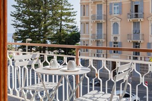 Outdoor dining - Casa Tecla - Center Sanremo (Sanremo)