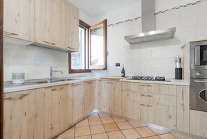 Private kitchen - OASI SERENA - Parcheggio-Giardino (Liguria)