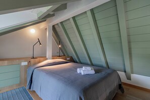 Room - TAGGIASCA - Suite nel verde con terrazza e Jacuzzi (Taggia)
