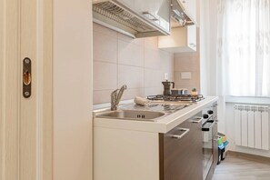 Unclassified image, 5 of 16, button - CASA ALICE - Monolocale - Sanremo (Sanremo)