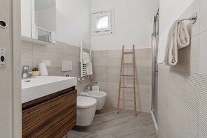 Bathroom - CASA ALICE - Monolocale - Sanremo (Sanremo)