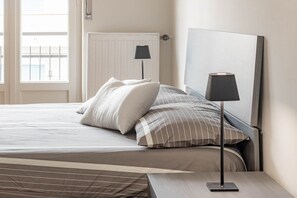 Bügeleisen/Bügelbrett, WLAN, Bettwäsche