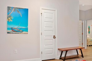 House, Multiple Beds (Turtle Bay) | Interior