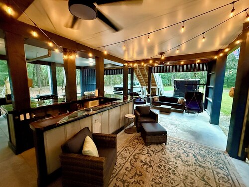 Welcome to Tres-Margaritas! Pet friendly, 3 mi to beach, 1 mi to boat landing