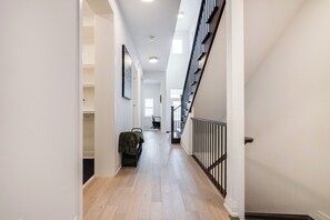 Interior - Family-Ready 4BR | Close to Trails, Shops & More (Oakville)