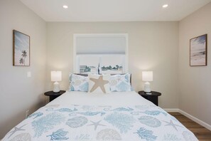 4 bedrooms, WiFi, bed sheets
