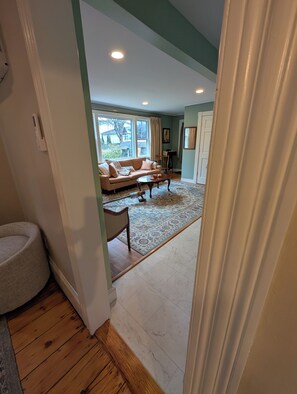 Interior - 1880 updated Victorian 1st floor, water views (Salem)