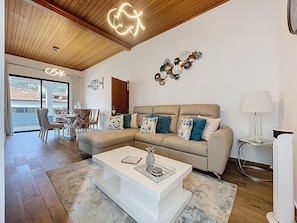 3 bedrooms