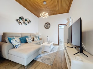 3 bedrooms