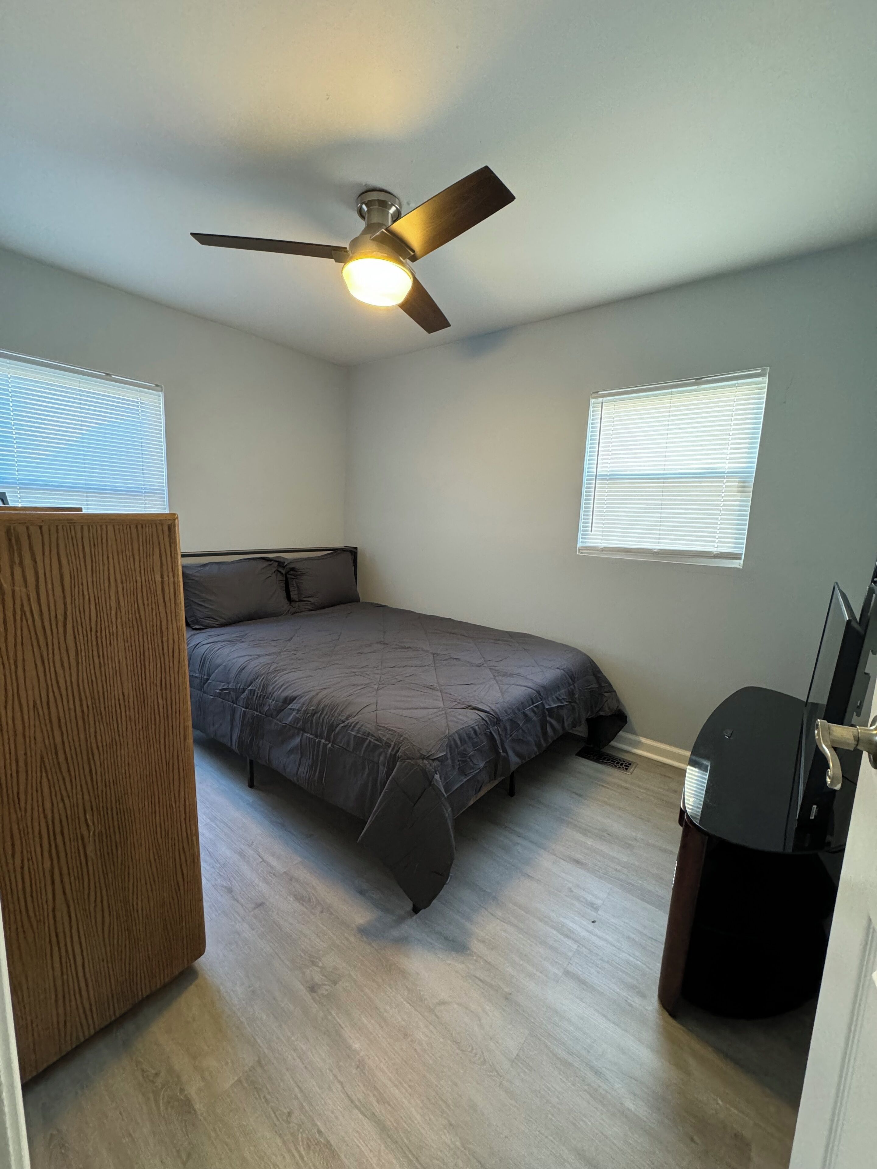 3 bedrooms, WiFi, bed sheets