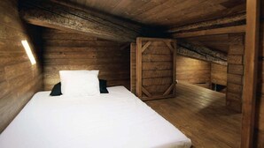 7 室のベッドルーム、WiFi、ベッドシーツ
