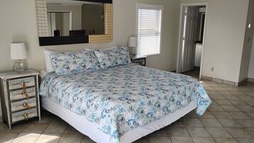 3 chambres, fer et planche à repasser, Wi-Fi