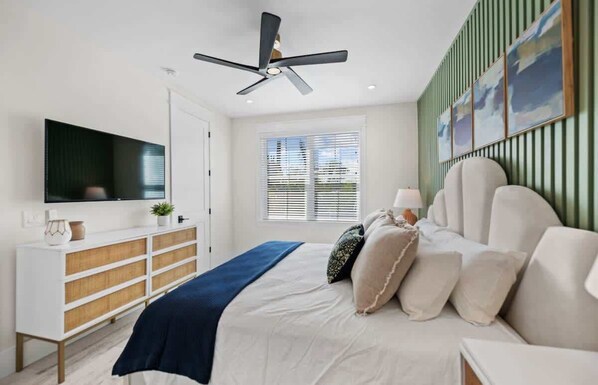 4 soverom, strykejern/-brett, wi-fi (inkludert) og sengetøy