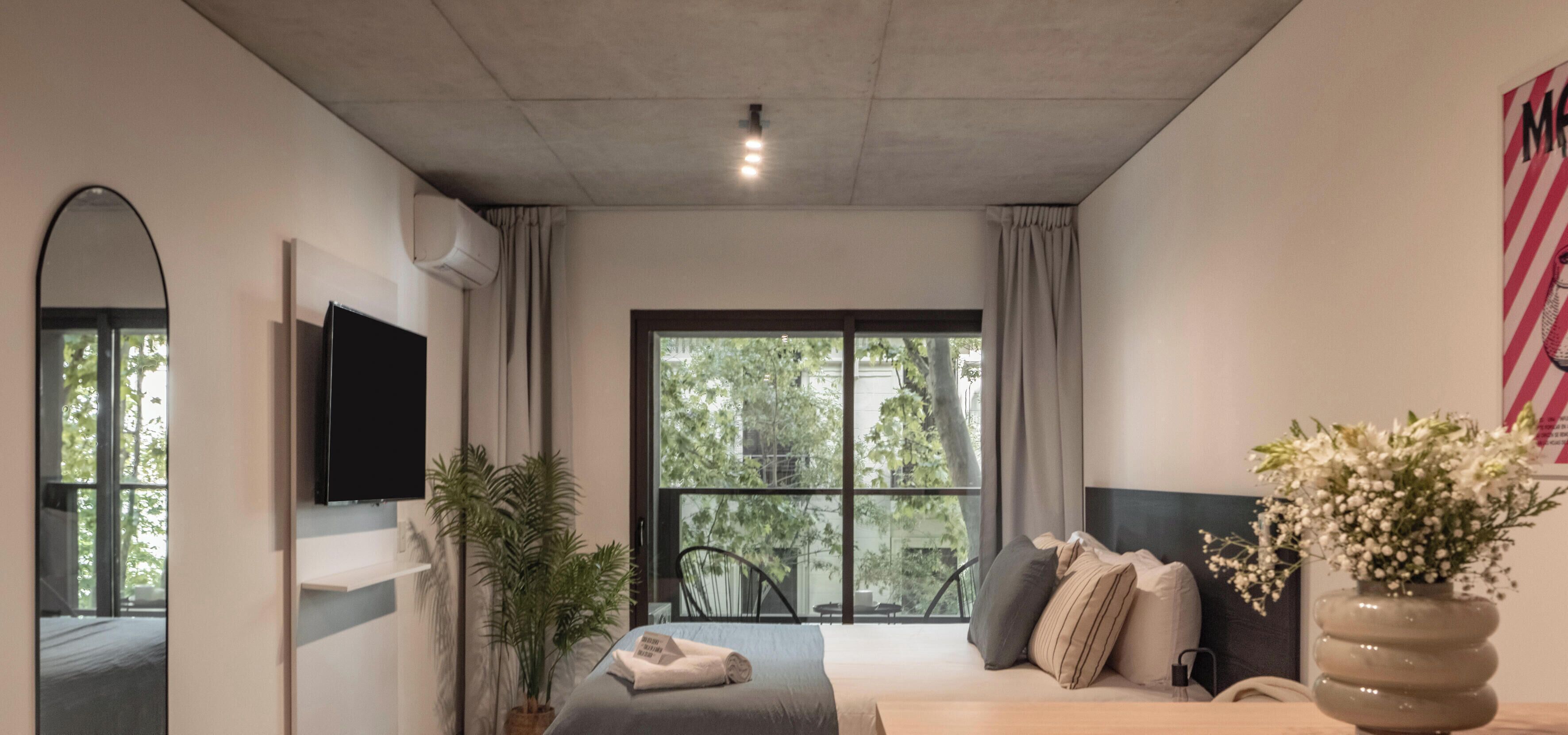 In-room safe, free WiFi, bed sheets