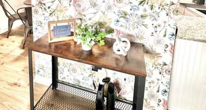 Cozy near Stadiums/6 Flags/Free Parking/Wifi/Patio