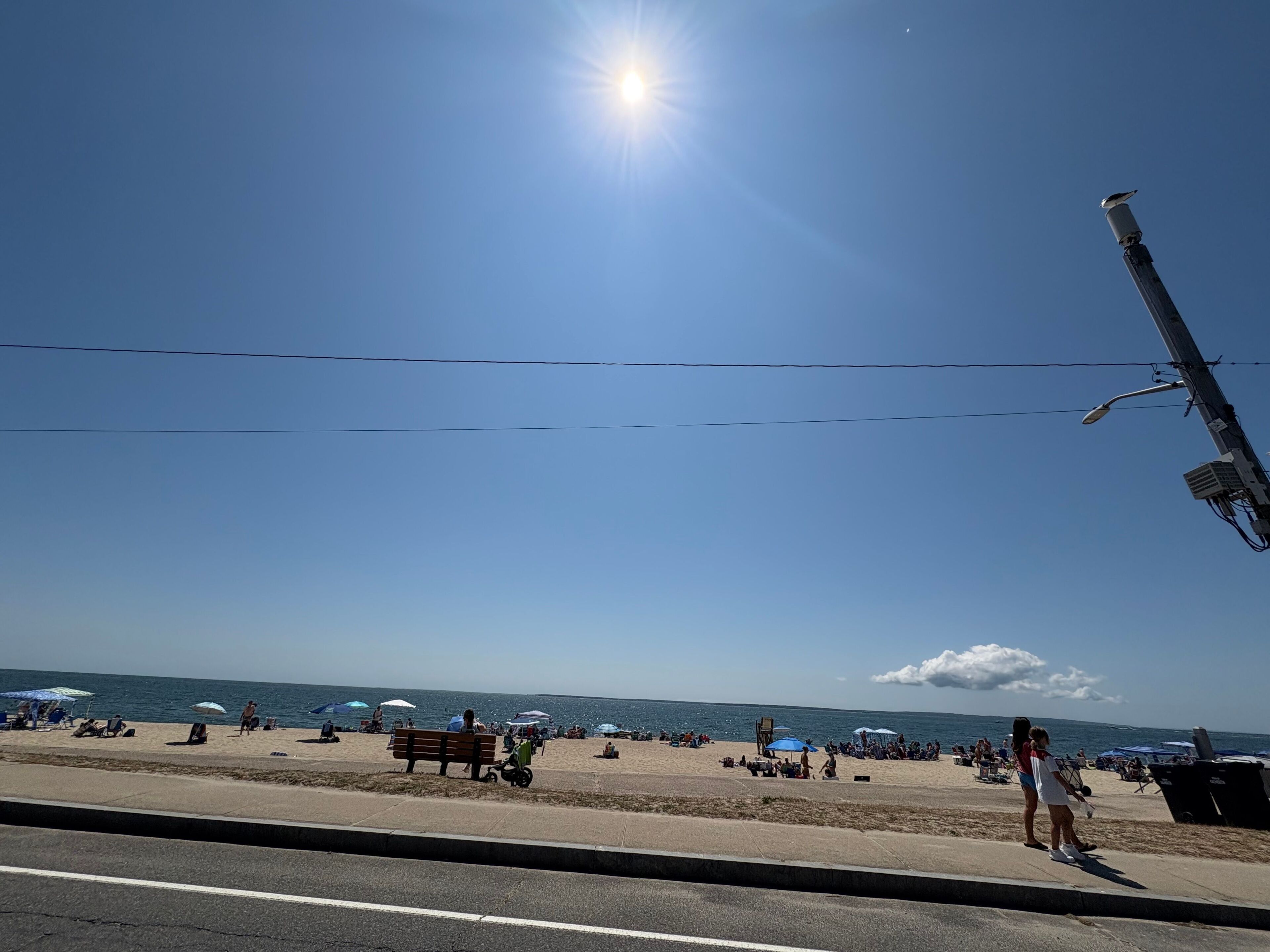 Playa en los alrededores y toallas de playa 