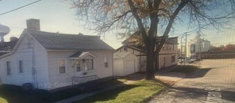 Sleeps 7 Steps to Metra