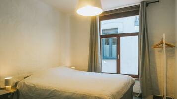 2 slaapkamers, een strijkplank/strijkijzer, wifi, beddengoed