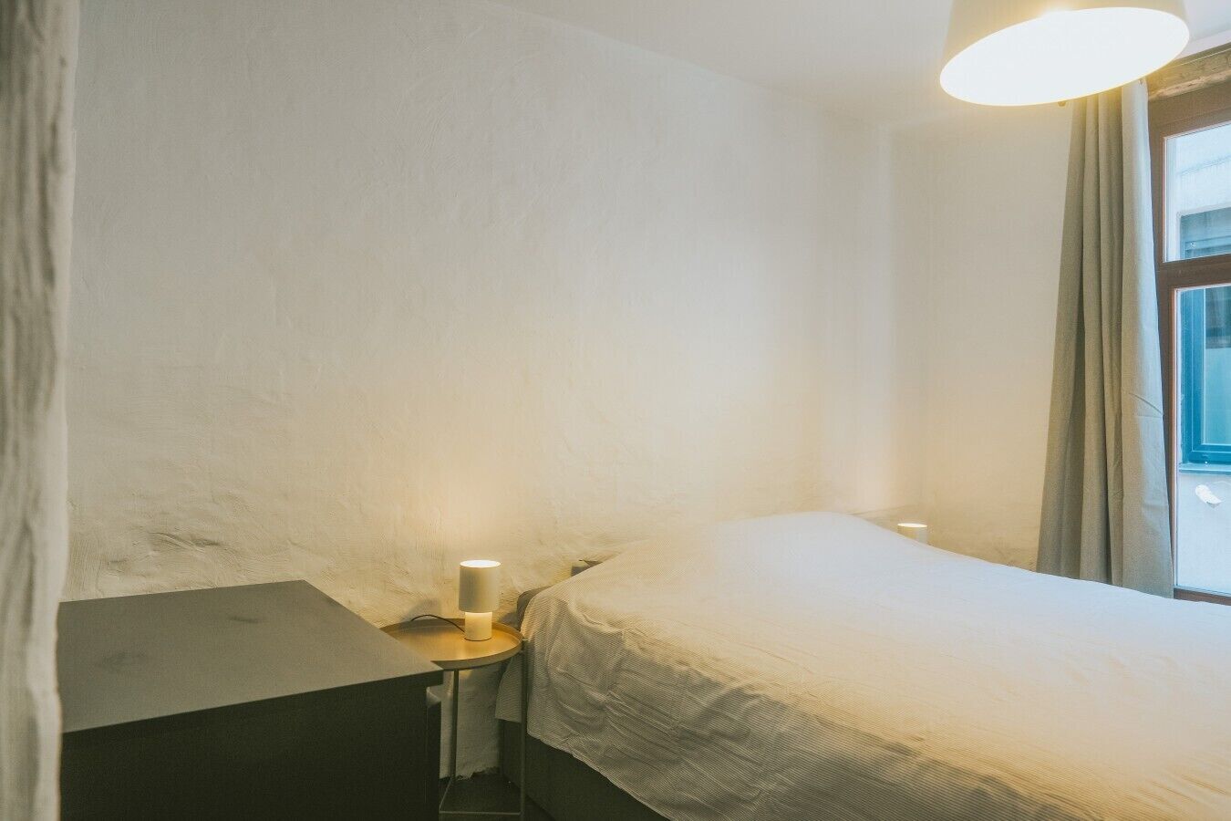 2 dormitorios, tabla de planchar con plancha, wifi y ropa de cama