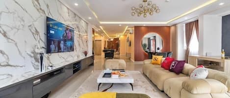 Economy Apartment, Balcony, City View | Living area