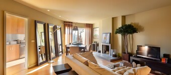 Appartement 'Em Condominio De Esposende' met Uitzicht op Zee, Gedeeld Zwembad en Wi-Fi