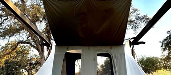 Cute, Lakeside Glamping Bell Tent #2, Wheatland, California