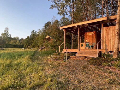 Gorgeous Finger Lakes Accommodation near Ithaca for Glamping in New York