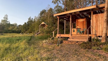 Enceinte de lâhĂ©bergement