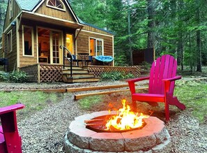 Unclassified image, 4 of 26, button - Owl Creek Cabin Mountain Getaway near Ashland, Oregon (Ashland)