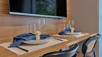 Superior Apartment | Dining