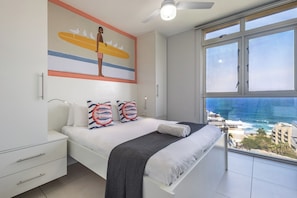 2 bedrooms, in-room safe, iron/ironing board, Internet