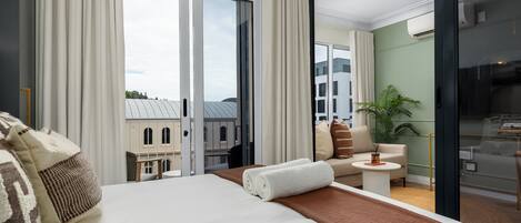 1 bedroom, in-room safe, iron/ironing board, internet