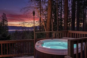 Bain à remous extérieur