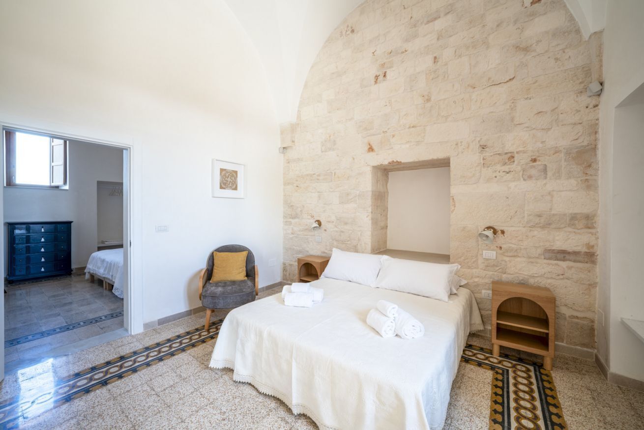 3 Schlafzimmer, Schreibtisch, Bügeleisen/Bügelbrett, Reisekinderbett