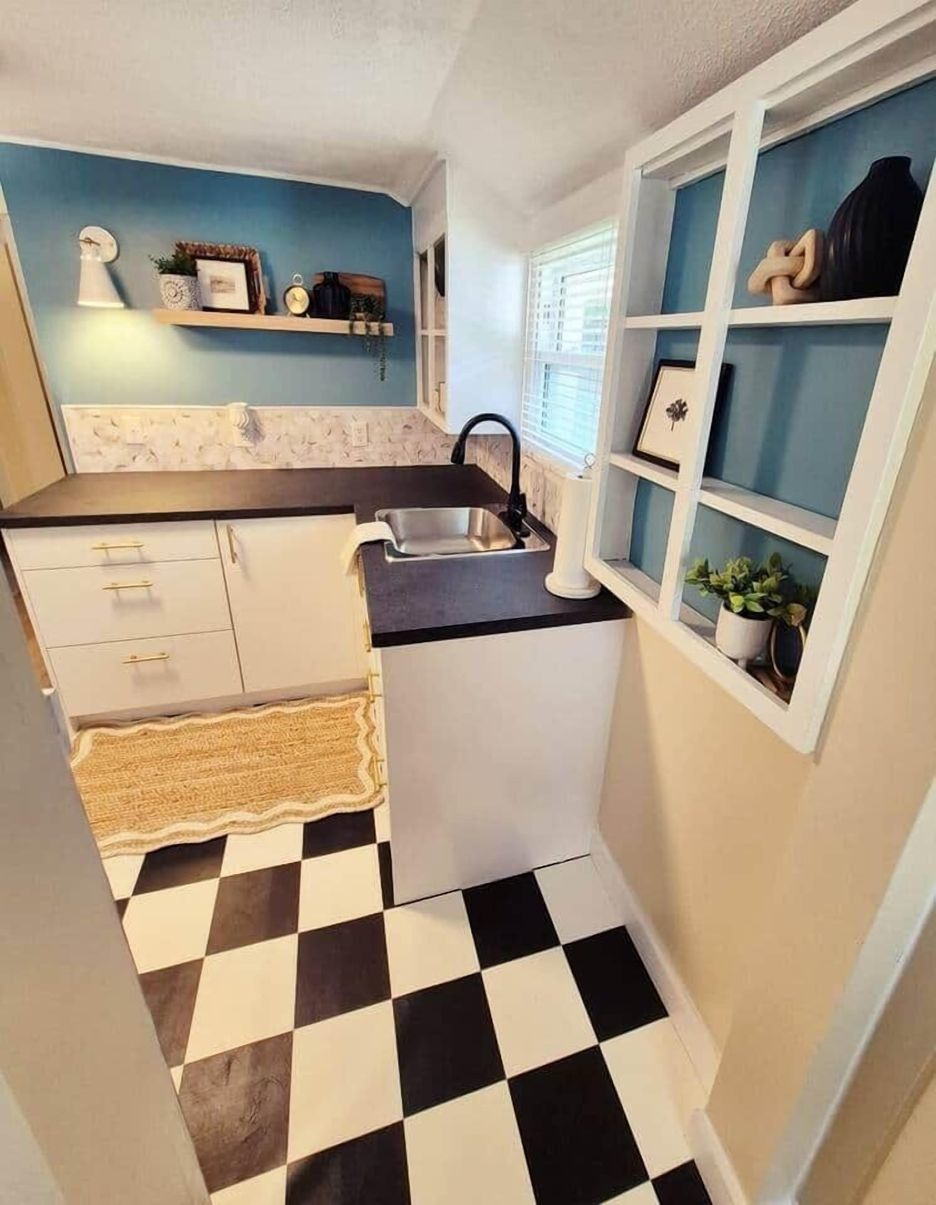 Fridge, microwave, oven, toaster