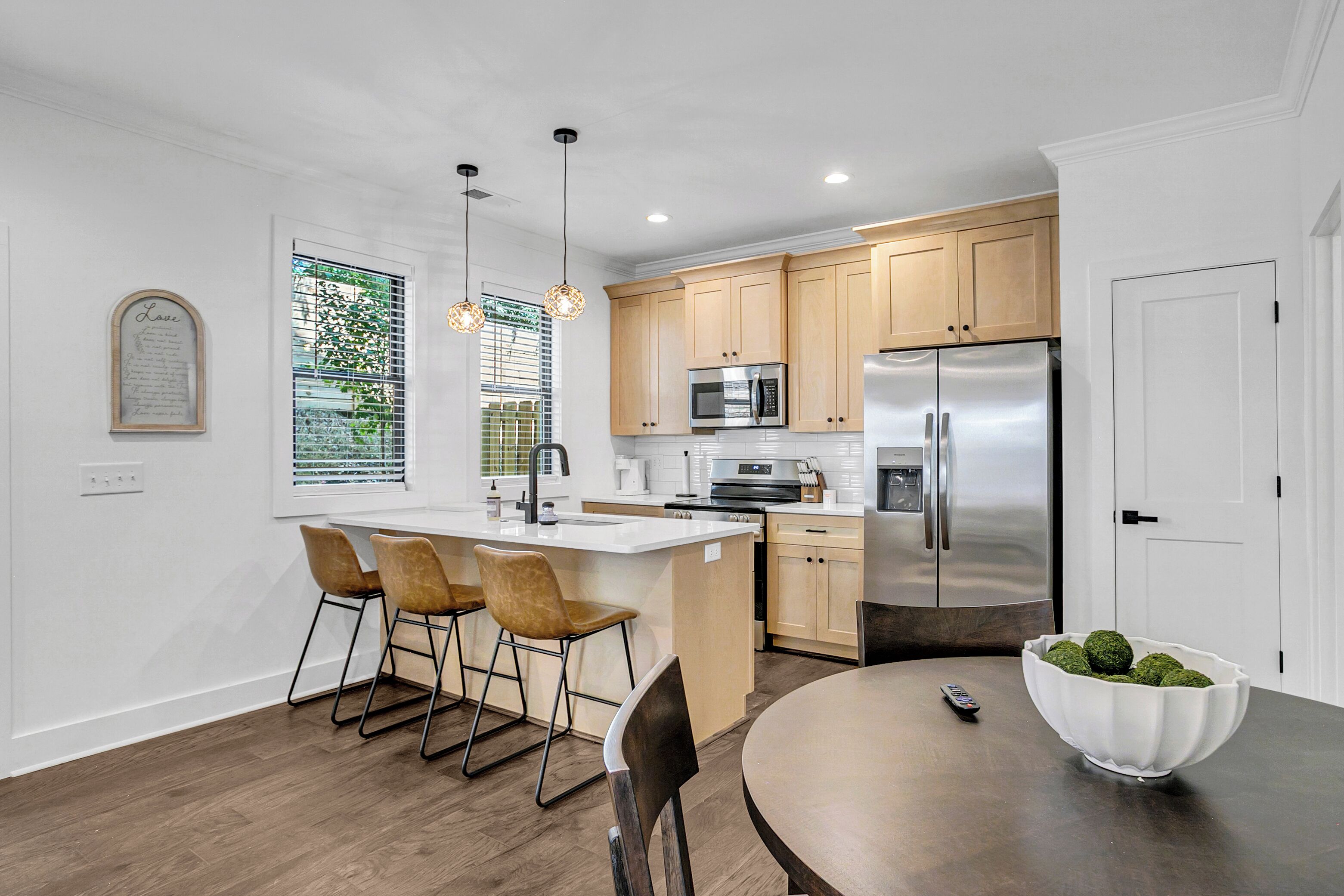 Microwave, oven, stovetop, dishwasher