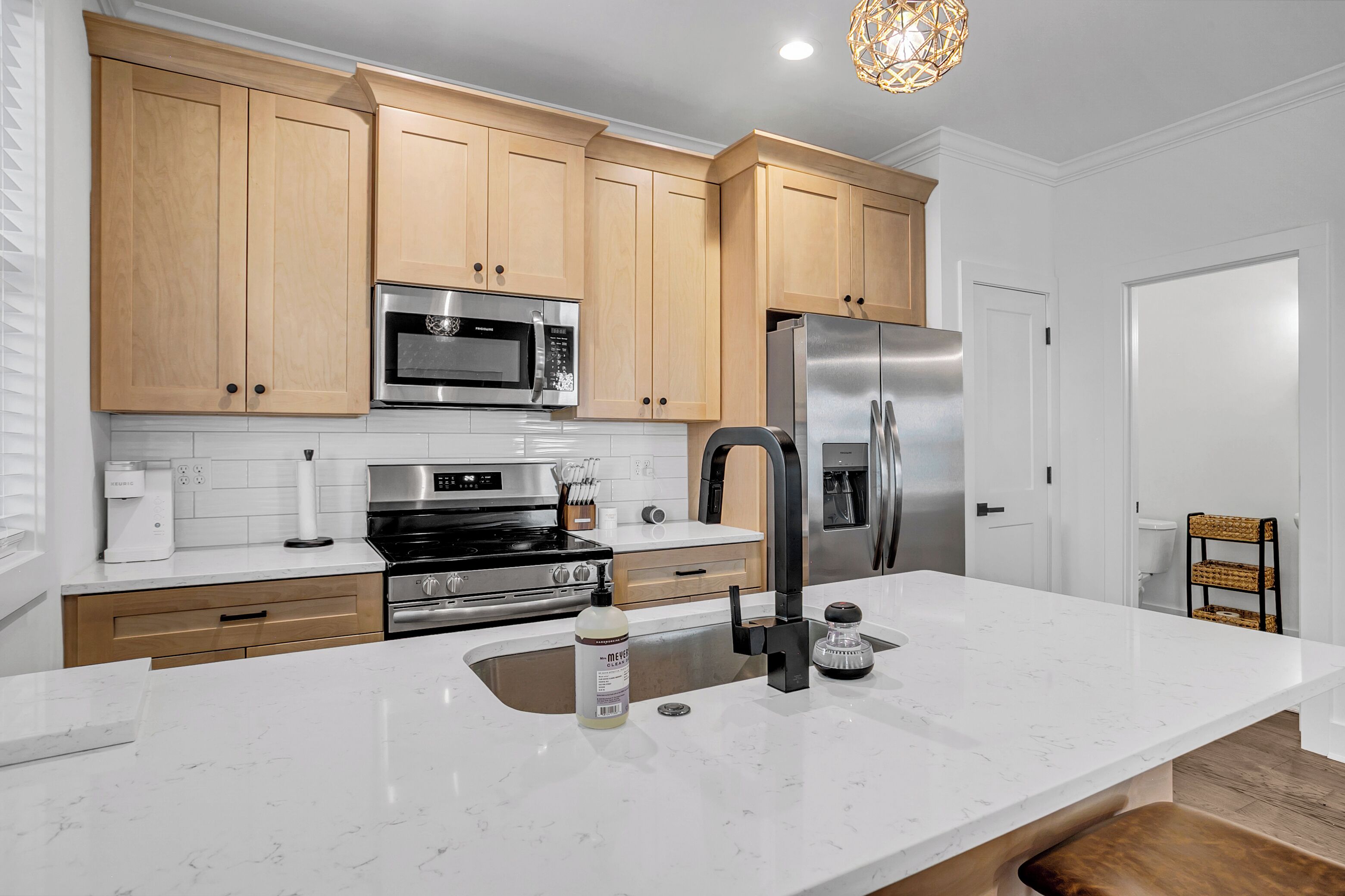 Microwave, oven, stovetop, dishwasher