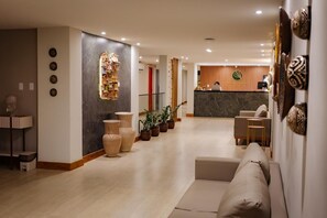 Reception - Amazon Seasons Hotel (Belém)