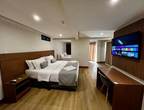 Desk, soundproofing, free WiFi - Amazon Seasons Hotel (Belém)