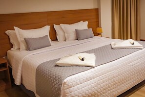 Deluxe Double Room | Soundproofing, free WiFi - Amazon Seasons Hotel (Belém)