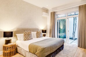 Apartment | 3 bedrooms, Internet - Ocean View Camps Bay 3bed Sapphire Tide Terrace (Cape Town)