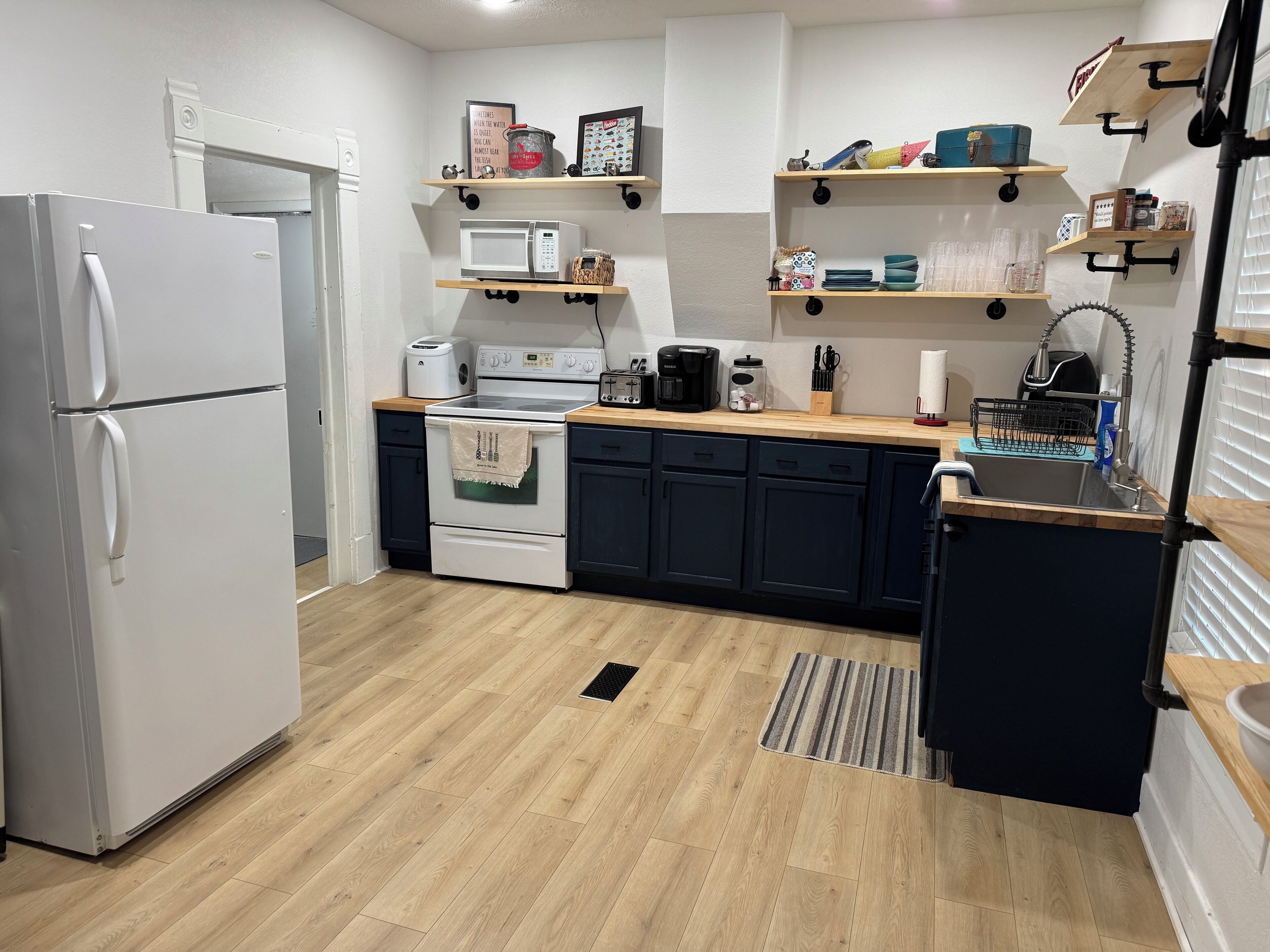 Microwave, oven, stovetop