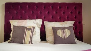 Unclassified image, 4 of 24, button