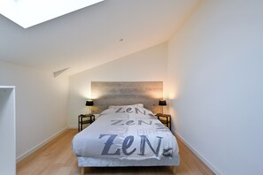 3 bedrooms, iron/ironing board, WiFi, bed sheets - Laurière - Wifi - Parking - Pet friendly (Port-Saint-Père)