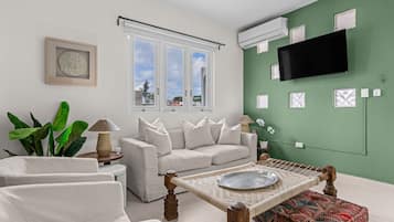3 habitaciones y acceso a internet