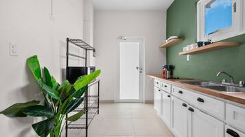3 habitaciones y acceso a internet
