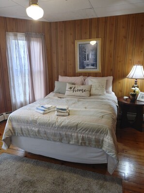 6 bedrooms, free WiFi, bed sheets
