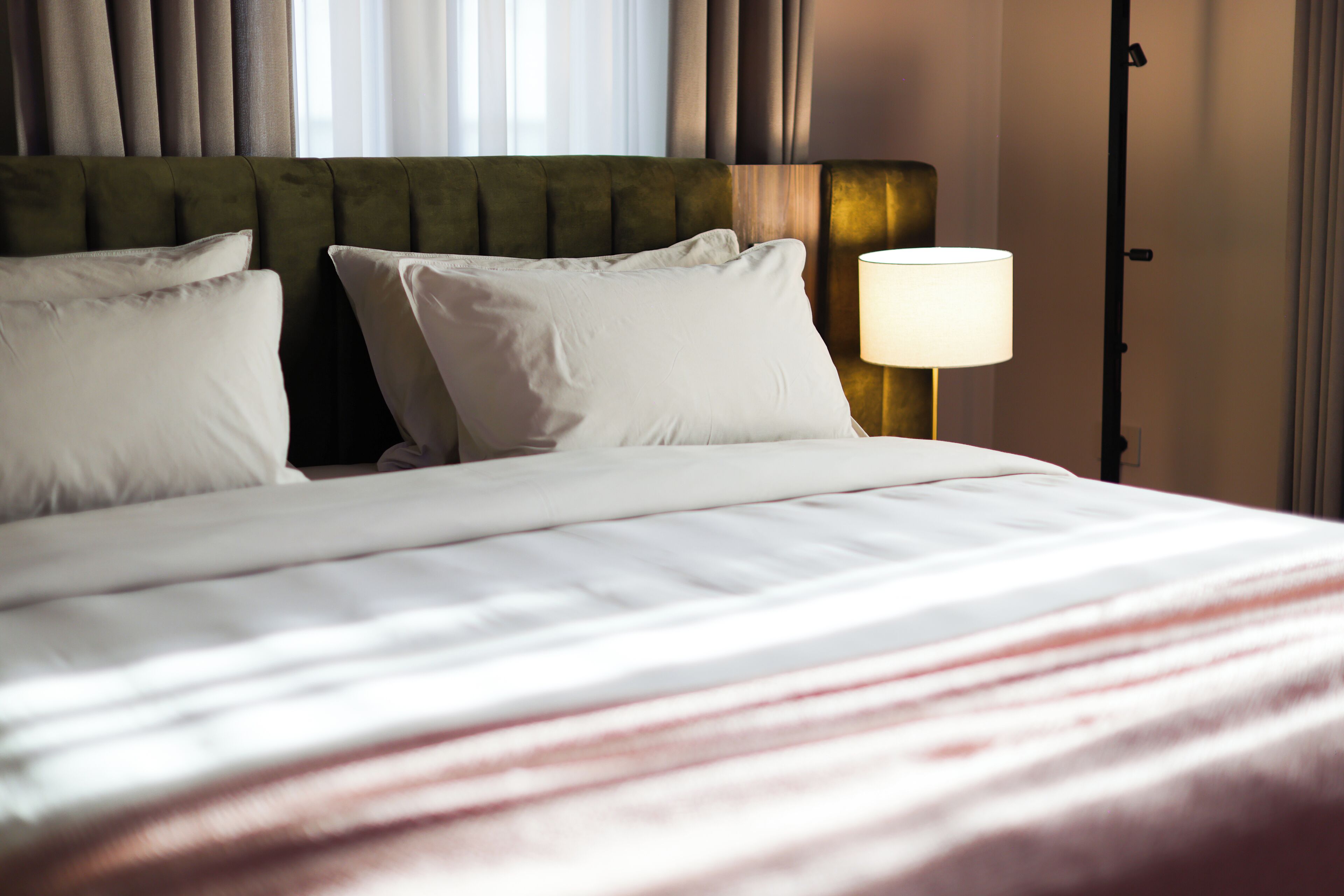 Habitación doble superior, balcón, vistas al jardín | Ropa de cama hipoalergénica, minibar, wifi gratis y ropa de cama